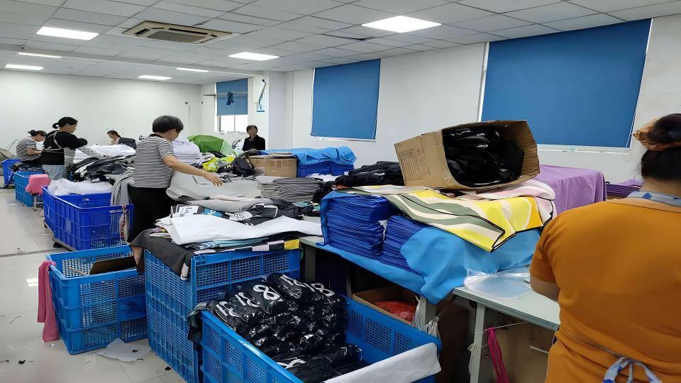 Hefei Aqua Cool Co., Ltd. chaîne de production de fabricant